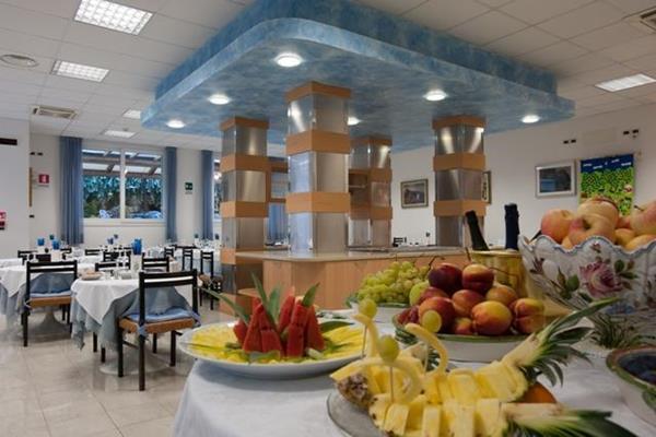 Hotel Salus Lignano Sabbiadoro Buitenkant foto